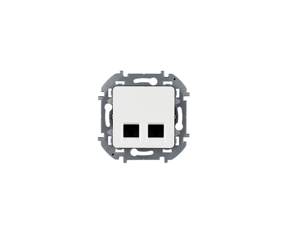 Купить Розетка компьютерная 2xRJ-45 UTP CAT5E белый Inspiria 673835                                        