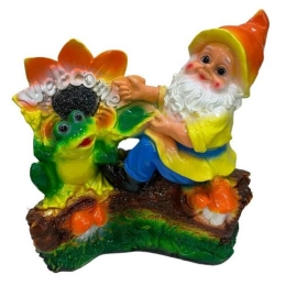 Купить Изделие из гипса ''Гном с лягушкой на бревне'' 250*260мм                                              