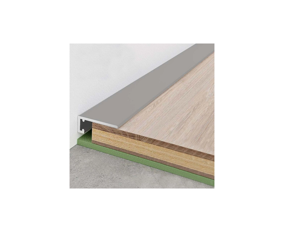 Купить Микроплинтус серебро матовый 18мм 2,4м                                                              