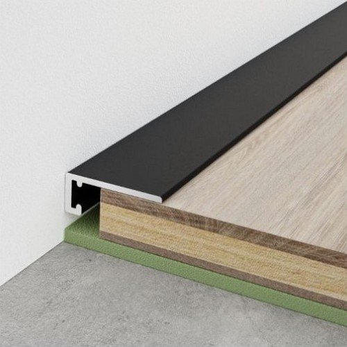 Купить Микроплинтус черный матовый 18мм 2,4м                                                               